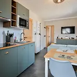 Lejlighed 2 - 150m - Centre & Marche 50m - Parking - Linge & Menage Inclus